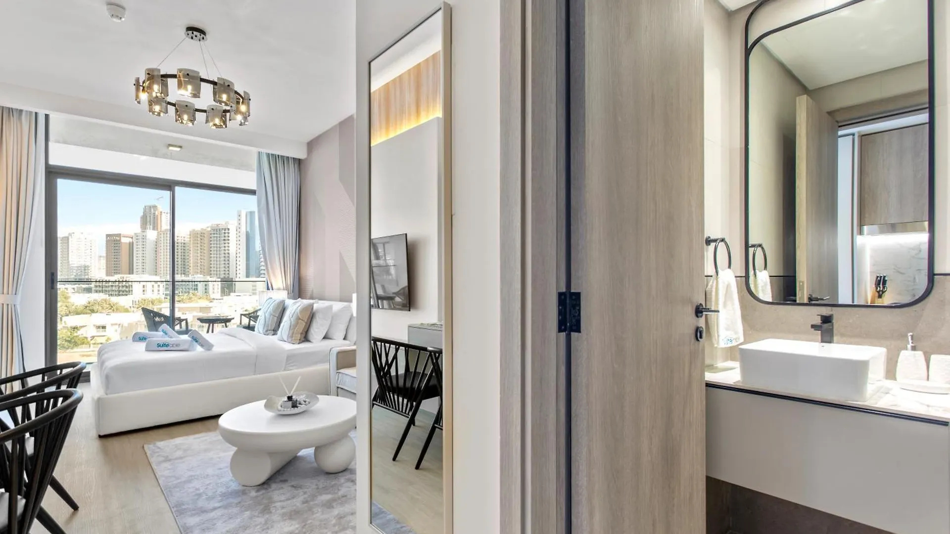 Stylish Studio With Warm Terracotta Details Dubai 0*,  United Arab Emirates