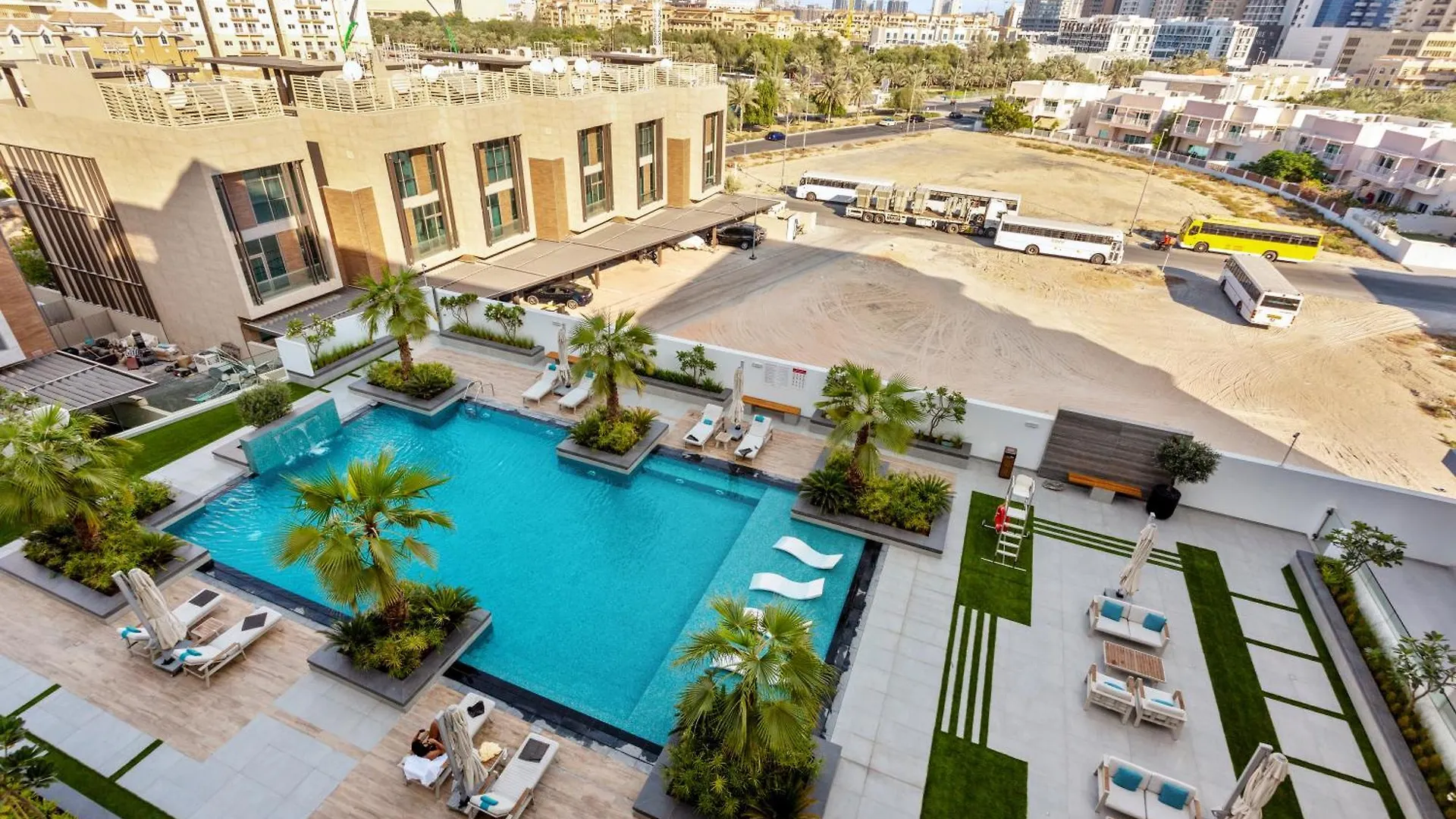 Apartment Stylish Studio With Warm Terracotta Details Dubai